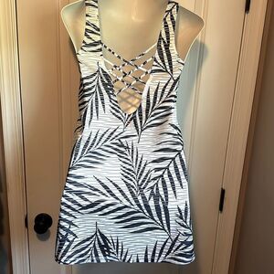 Portocruz  Leaf Print Swim Cover-Up - Small